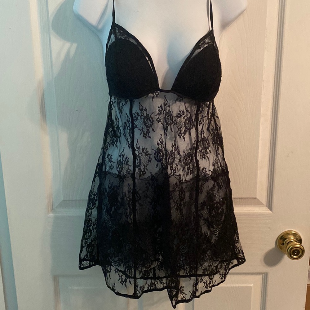 VS very sexy lace slip